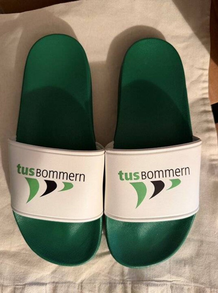 Bommiletten (Badeschlappen)